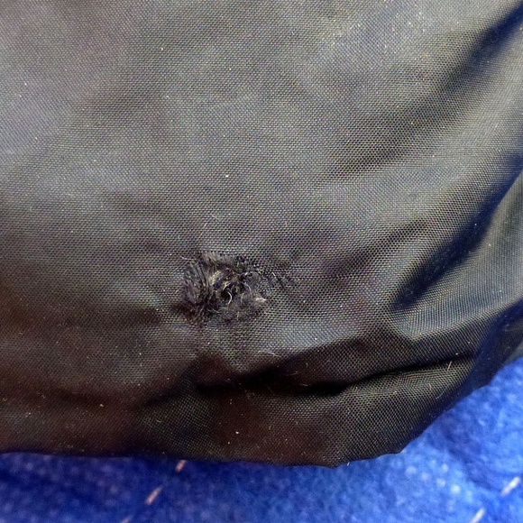 Tommy Hilfiger Packable Down Black Puffer Jacket - Picture 3 of 7